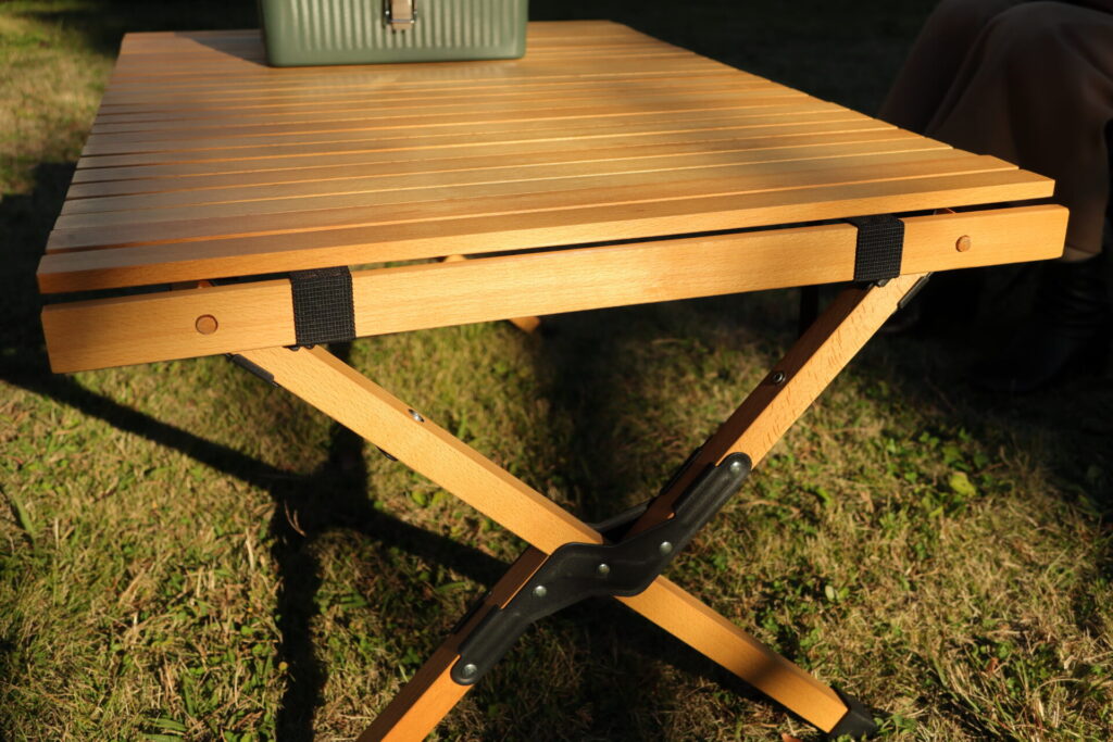 キャンプサイトに映える木製テーブル！ビジョンピークスのクラシック 